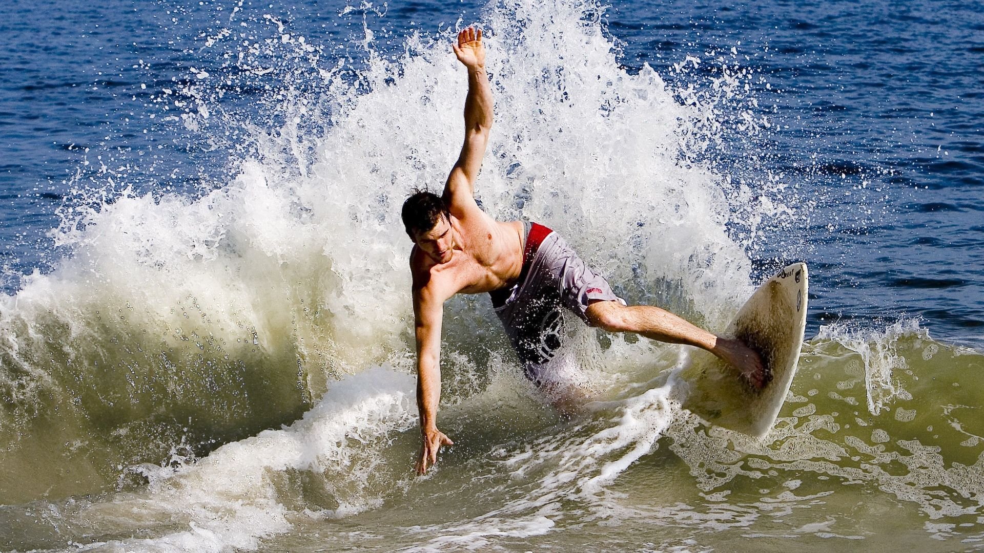 太阳双核配合感改善未来走势更被看好，太阳搭配